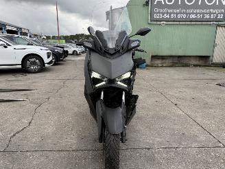 Yamaha XMAX 300 ABS 21kW picture 8