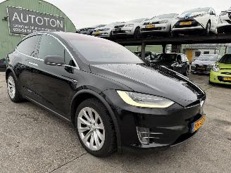 Schadeauto Tesla Model X 100D 307KW Clima Navi Pano AWD NAP 2017/11
