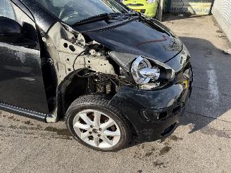 Toyota Aygo 1.0-12V 50KW Airco Comfort 5-Drs picture 12