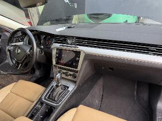 Avarii autoturisme Volkswagen Passat 1.6 TDI 88KW DSG Clima Navi Comfortline 2018/1