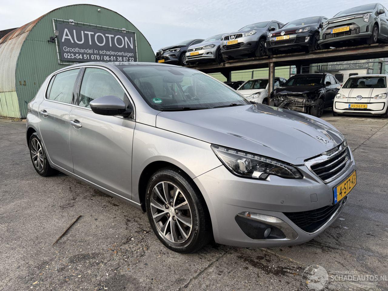 Peugeot 308 1.6 92KW Clima Navi Led Pano Premiere
