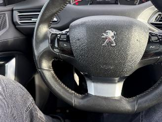 Peugeot 308 1.6 92KW Clima Navi Led Pano Premiere picture 14