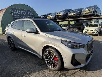 Schadeauto BMW iX1 67 kWh Edrive20 150KW Pano Clima Navi M Sport Edition NAP 2025/10