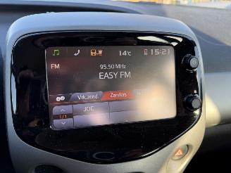 Toyota Aygo 1.0 VVT-I 51KW Airco Led X-Play 5-Drs picture 9