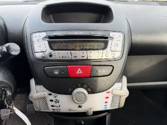 Toyota Aygo 1.0 VVT-I 50KW Airco 5-Drs Now NAP picture 9
