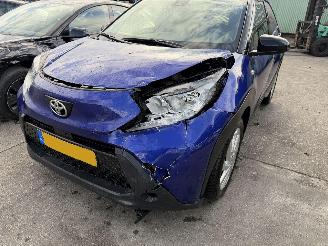 Toyota Aygo X 1.0 53KW Clima Camera Led MT Play picture 17