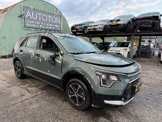damaged passenger cars Kia Niro 1.6 GDI 77KW Hybrid Dynamicline NAP 2023/1