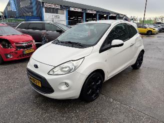Ford Ka 1.2 51KW Titanium X Leer Airco Start Stop NAP picture 4
