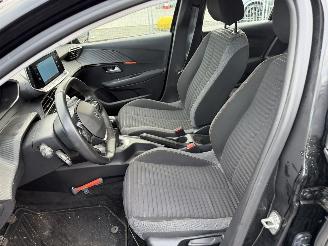 Peugeot 208 1.2 55KW Clima Navi Led Active Pack 5-Drs NAP picture 7