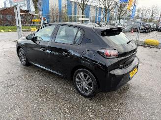 Peugeot 208 1.2 55KW Clima Navi Led Active Pack 5-Drs NAP picture 3