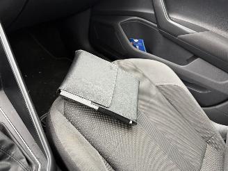 Volkswagen Polo 1.0 TSI 70KW DSG R-Line Clima Navi Led 5-Drs Highline picture 15