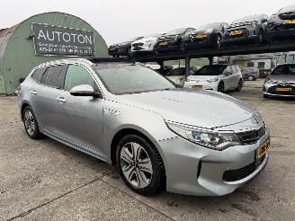 Unfallwagen Kia Optima 2.0 GDI PHEV 115KW Autom. Pano Clima Navi Led Leer Camera 2017/11