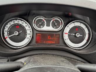 Fiat 500L 1.4-16V 70KW Lounge Clima Pano picture 13