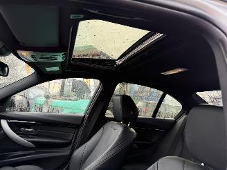 BMW 3-serie 330E Autom. Clima Navi Schuifdak HUD 360Camera High Executive NAP picture 8
