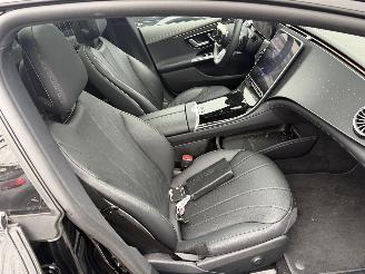 Mercedes EQE 350 89 kWh 292PK Pano Clima Navi Sfeerverlichting AMG Line 360 Camera picture 8