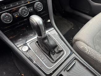 Volkswagen Golf 1.6 TDI 85KW DSG Clima Navi Camera Virtual Dash NAP picture 11