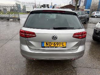 Volkswagen Passat 1.4 GTE 115KW DSG Pano Clima Navi Led Connected Plus Series picture 3