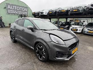 uszkodzony samochody osobowe Ford Puma 1.0 Ecoboost 92KW Hybrid ST-Line X Clima Navi Camera Led NAP 2024/3