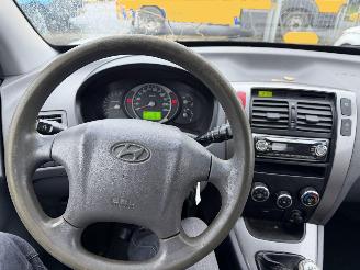 Hyundai Tucson 2.0 104KW Airco Active NAP picture 9