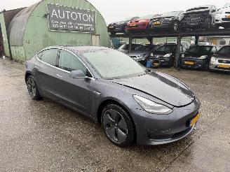  Tesla Model 3 75 kWh 258KW Long Range AWD Clima Navi Pano NAP 2019/12
