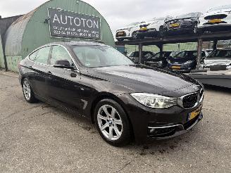 krockskadad bil auto BMW 3-serie GT 320i Autom. 135KW Pano Clima Navi 360Camera HUD High Executive NAP 2013/6