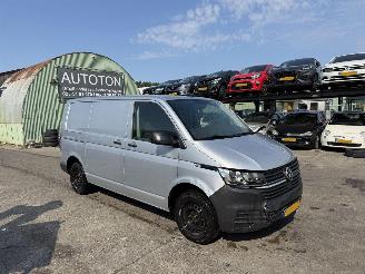 Unfall Kfz Van Volkswagen Transporter 2.0 TDI 66KW L1H1 Airco Economy Business Schuifdeur 2022/10