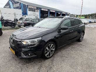  Renault Mégane 1.2 TCE 96KW Bose Pano Clima Navi Camera Led 2017/8