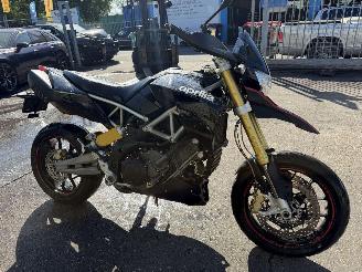 krockskadad bil motor Aprilia Dorsoduro 1200 SMV ABS 96KW Sport 2013/5