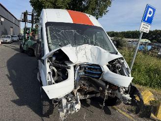 Ford E-Transit 68 kWh 135KW L3H2 picture 11