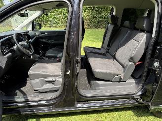 Volkswagen Caddy maxi 7 Persoons picture 24