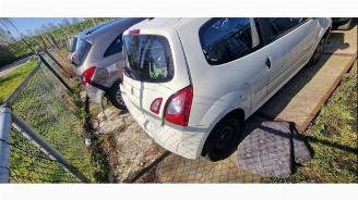 Renault Twingo Twingo II (CN), Hatchback 3-drs, 2007 / 2014 1.5 dCi 75 FAP picture 2