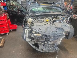 Vrakbiler auto Renault Clio Clio IV (5R), Hatchback 5-drs, 2012 / 2021 1.5 dCi 75 FAP 2019/4