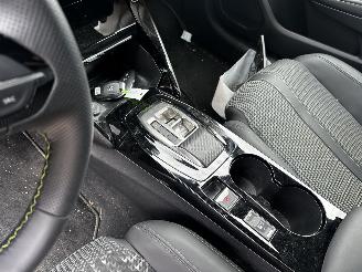 Peugeot 208 1.2  GT picture 11