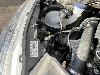 Peugeot 208 1.2 tech edition picture 21