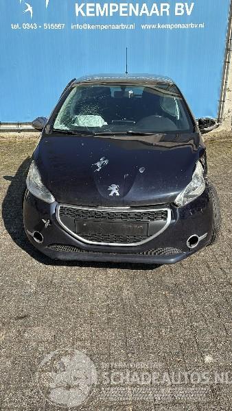 Peugeot 208 208 I (CA/CC/CK/CL) Hatchback 1.2 Vti 12V PureTech 82 (EB2F(HMZ)) [60k=
W]  (03-2012/12-2019)