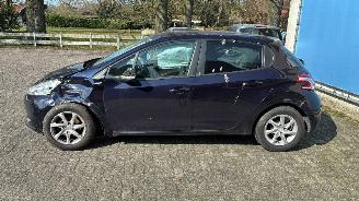 Peugeot 208 208 I (CA/CC/CK/CL) Hatchback 1.2 Vti 12V PureTech 82 (EB2F(HMZ)) [60k=
W]  (03-2012/12-2019) picture 3