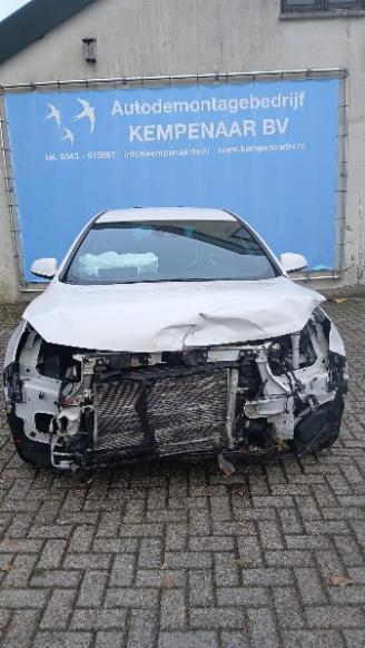 demontáž osobní automobily Opel Astra Astra J GTC (PD2/PF2) Hatchback 3-drs 2.0 16V Turbo OPC (B20NFT(Euro 6=
)) [206kW]  (04-2012/10-2018) 2015