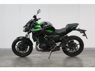 uszkodzony motocykle Kawasaki Z 650 rijdbare schade 2022