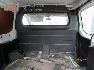 Peugeot Partner Partner (GC/GF/GG/GJ/GK), Van, 2008 / 2018 1.6 HDI 75 16V picture 6