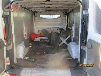 Opel Vivaro Vivaro, Bus, 2000 / 2014 2.5 DTI 16V picture 6