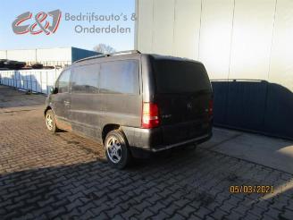 Mercedes Vito V (638.2), Bus, 1996 / 2003 V-220 2.2 CDI 16V picture 3