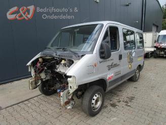 Coche siniestrado Fiat Ducato Ducato (243/244/245), Van, 2001 / 2011 2.8 JTD 2004