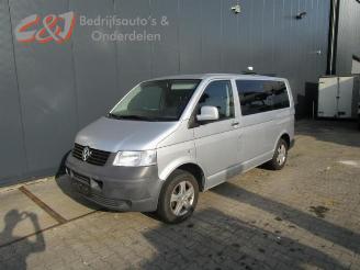 demontáž osobní automobily Volkswagen Transporter Transporter/Caravelle T5, Bus, 2003 / 2015 1.9 TDi 2009/9