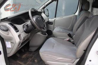 Renault Trafic Trafic New (FL), Van, 2001 / 2014 2.0 dCi 16V 115 picture 12