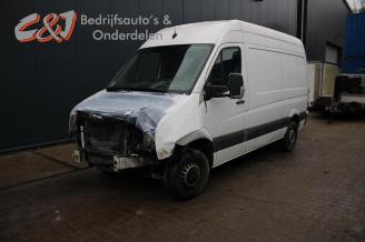 Salvage car Volkswagen Crafter Crafter, Van, 2011 / 2016 2.0 TDI 16V 2011/10