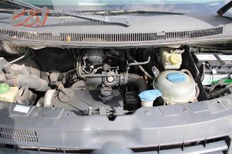 Volkswagen Transporter  picture 16