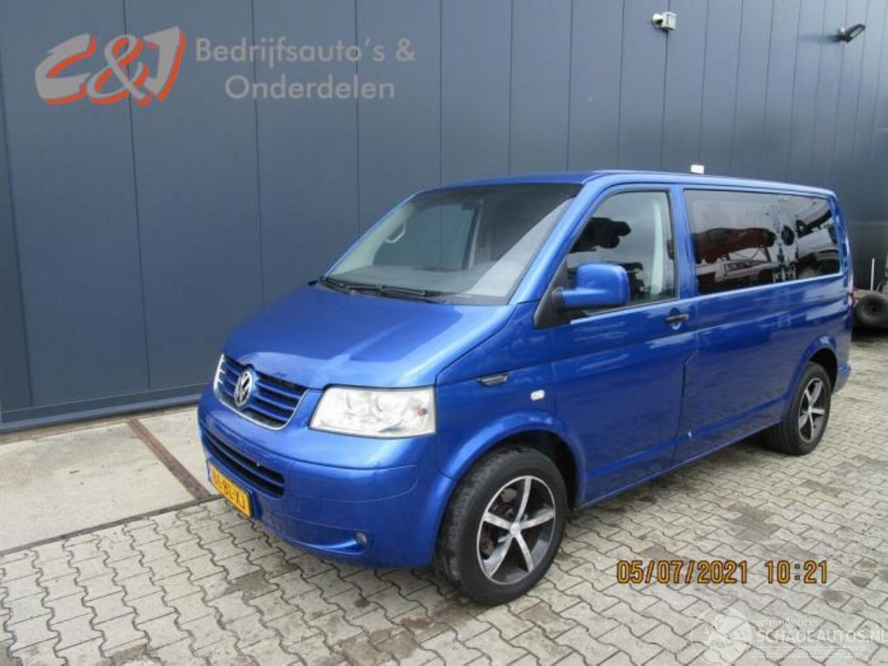 Volkswagen Transporter Transporter T5, Van, 2003 / 2015 2.5 TDi