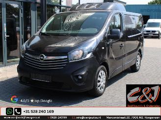 krockskadad bil bedrijf Opel Vivaro 1.6 CDTI 107kW BT L1H1 2.7T airco navi cruise koel vries combi 2018/5