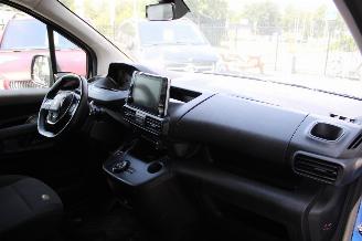 Peugeot Partner 1.5 BlueHDI Premium airco navi cruise automaat luxe picture 18