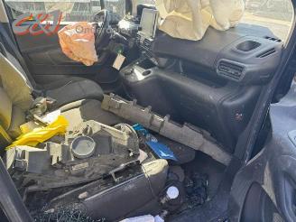 Peugeot Partner Partner (EF/EU), Van, 2018 1.5 BlueHDi 130 picture 15